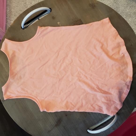 Guess tank - Picture 4 of 5